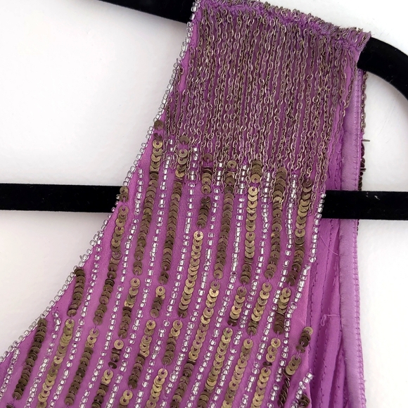 Gorgeous NWT Lavender Beaded Top - Picture 4 of 8